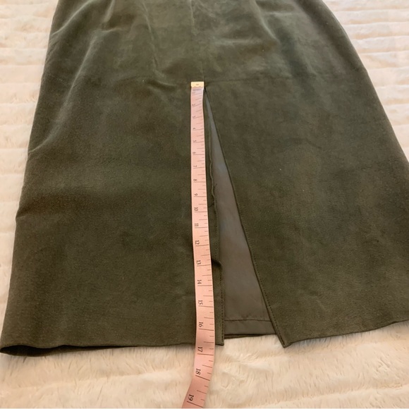 JH Collectibles Green Suede Skirt - Picture 5 of 9